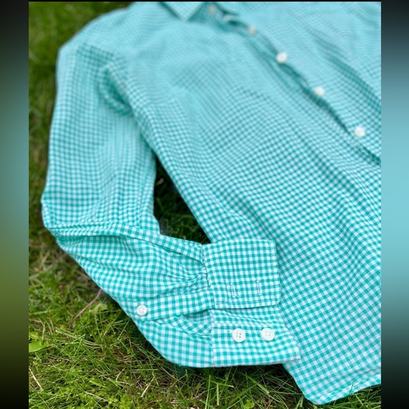J. Crew perfect Classic Button down shirt - Picture 11 of 12